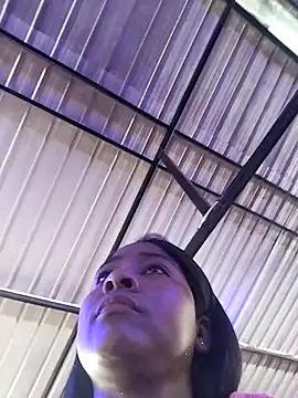 Snapshot of Berry_Bans chatting on 03-17-25, 05:16 Berry Bans online show from 03-17-25, 05:16