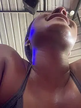 Snapshot of Berry_Bans chatting on 09-12-25, 06:08 Berry Bans online show from 09-12-25, 06:08