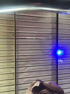 Snapshot of Berry_Bans chatting on 09-24-25, 05:27 Berry Bans online show from 09-24-25, 05:27