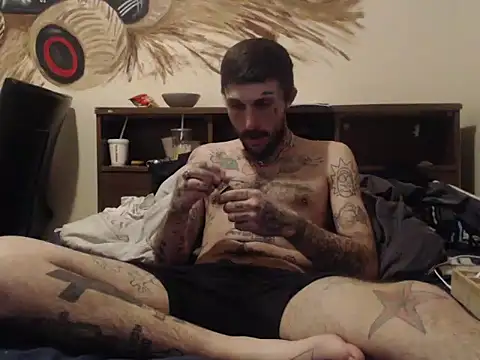 hungandtatted666 online show from 12-27-24, 09:28