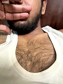 indianhotche online show from 12-21-25, 08:05