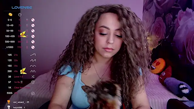 Snapshot of _Just_a_queen_3 chatting on 12-12-24, 06:21  Just a queen 3 online show from 12-12-24, 06:21