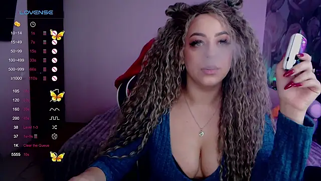 Snapshot of _Just_a_queen_3 chatting on 02-01-25, 11:54  Just a queen 3 online show from 02-01-25, 11:54