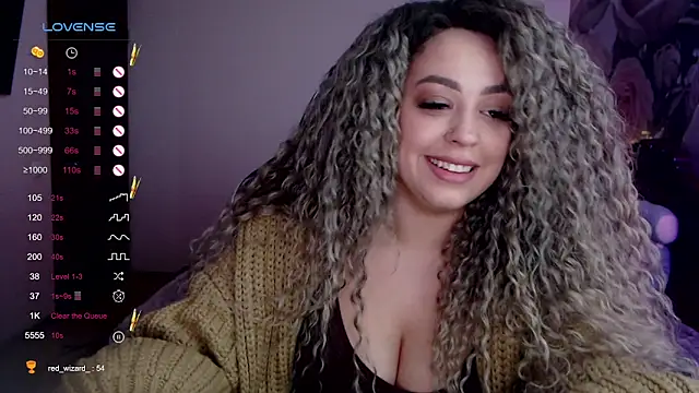 Snapshot of _Just_a_queen_3 chatting on 02-13-25, 05:54  Just a queen 3 online show from 02-13-25, 05:54