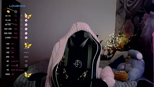 Snapshot of _Just_a_queen_3 chatting on 03-09-25, 06:32  Just a queen 3 online show from 03-09-25, 06:32
