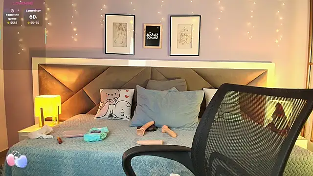 Snapshot of lisa_casper chatting on 12-03-25, 12:47 lisa casper online show from 12-03-25, 12:47