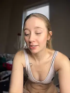 Snapshot of sage__marie chatting on 12-16-24, 05:54 sage marie online show from 12-16-24, 05:54