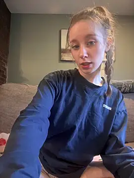 Snapshot of sage__marie chatting on 03-11-25, 10:31 sage marie online show from 03-11-25, 10:31