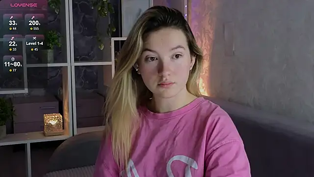 Snapshot of flawless_angell chatting on 11-01-25, 06:26 flawless angell online show from 11-01-25, 06:26