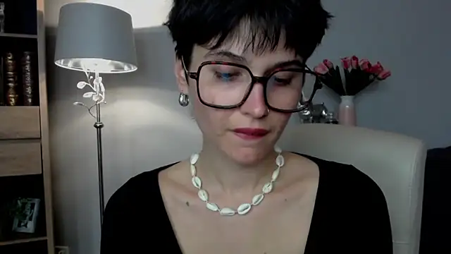 Snapshot of sarah_perfect chatting on 03-15-26, 02:45 sarah perfect online show from 03-15-26, 02:45