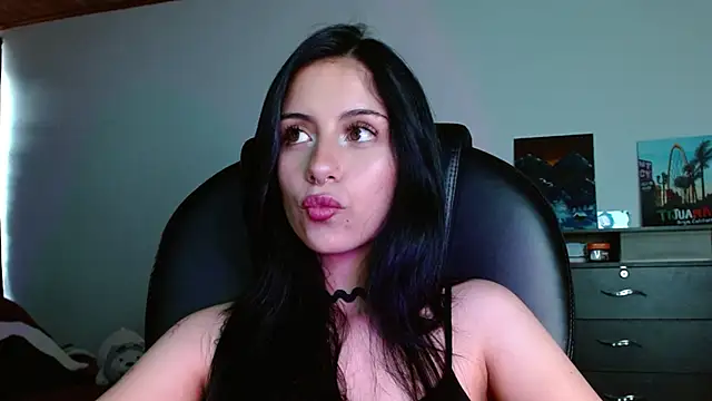 Ary Pieerce online show from 11-20-25, 08:30