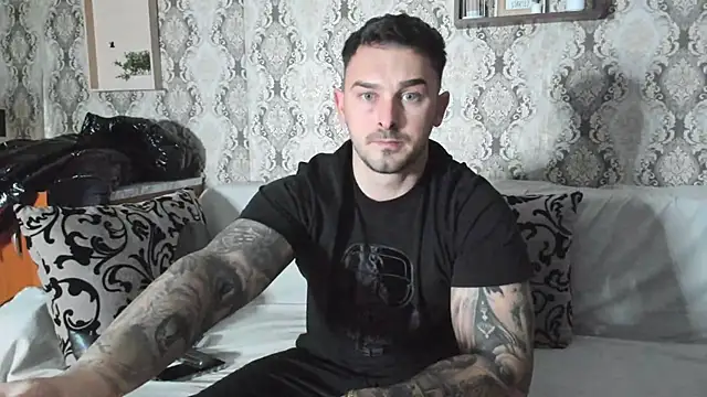 Jonmusclemaster online show from 12-28-24, 07:54