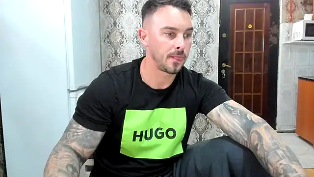 Jonmusclemaster online show from 05-25-26, 09:54