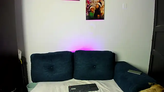 AndreaAndKarina online show from 09-21-25, 05:58