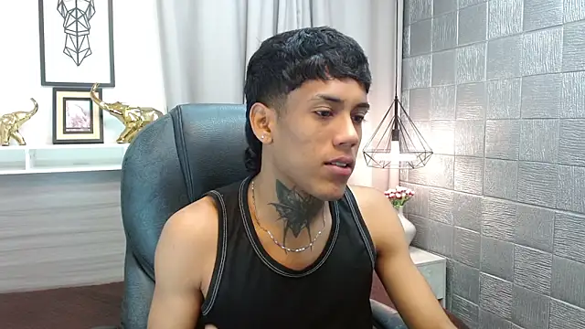 Snapshot of Alan_Cute18 chatting on 02-24-26, 12:58 Alan Cute18 online show from 02-24-26, 12:58