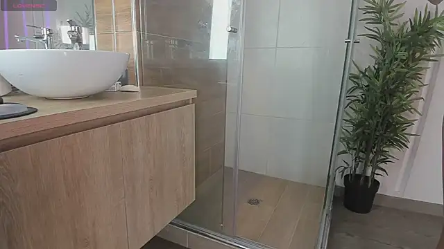 Angelbae- online show from 01-29-25, 04:19