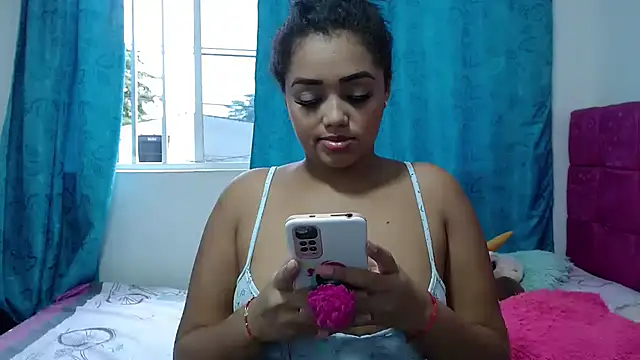 kiara milf  online show from 01-03-25, 09:26