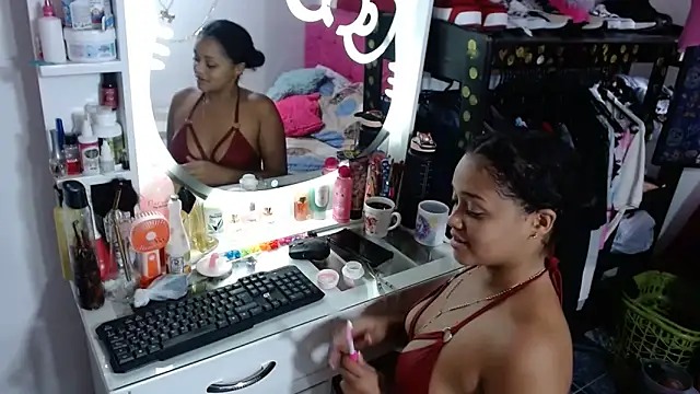 kiara milf  online show from 06-15-26, 07:49