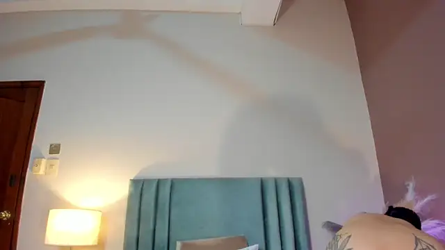 AlissaNix online show from 02-25-26, 12:31