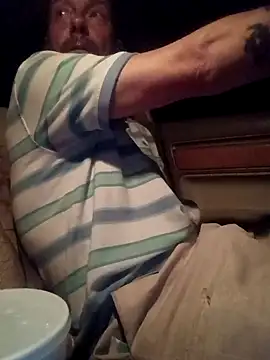 deepinnnnn online show from 10-15-25, 04:45