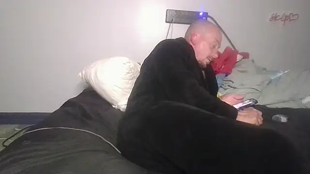 deepinnnnn online show from 11-04-25, 01:59