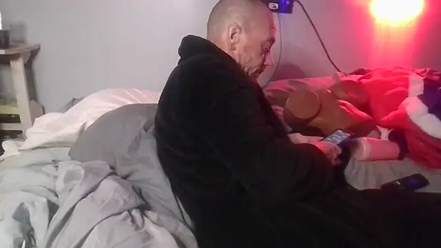 deepinnnnn online show from 12-23-25, 06:11