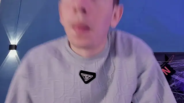 Snapshot of MikaelSlow chatting on 10-30-25, 03:41 MikaelSlow online show from 10-30-25, 03:41