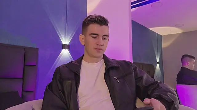 MikaelSlow online show from 03-07-26, 04:31