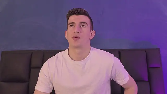 MikaelSlow online show from 03-22-26, 04:27