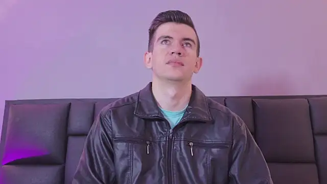 MikaelSlow online show from 04-18-26, 04:27