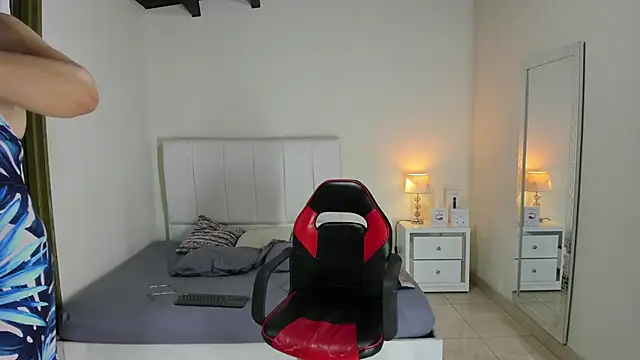 MarilynDavies online show from 12-27-24, 10:37