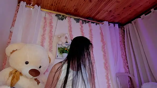 Idara and Edahi01 online show from 09-19-25, 03:45