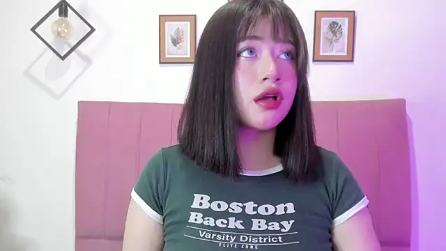 GENNESIS LOVE online show from 11-20-25, 12:33