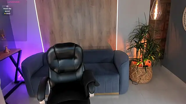 AngelicaVega online show from 05-17-26, 05:09