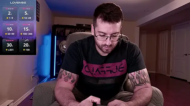 JayXCee Official online show from 11-17-25, 04:46