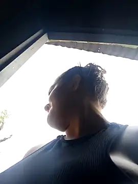 Liancy online show from 02-21-26, 08:32