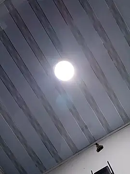 Liancy online show from 04-12-26, 03:00