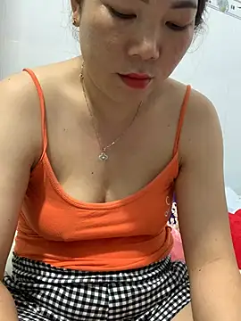 Baby-bigtits online show from 03-19-25, 10:33