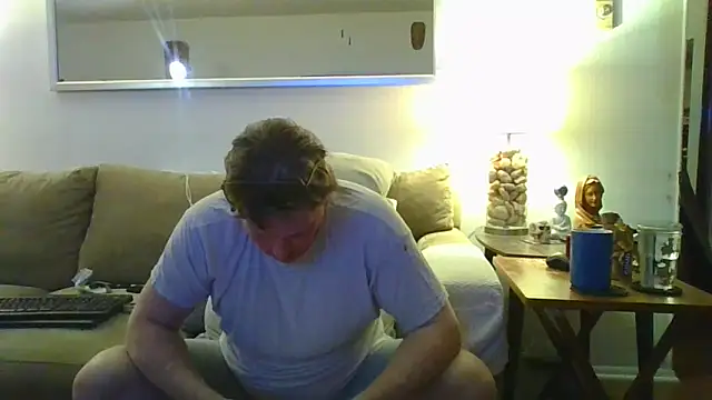 Snapshot of Rock_Pierce chatting on 05-22-26, 05:03 Rock Pierce online show from 05-22-26, 05:03