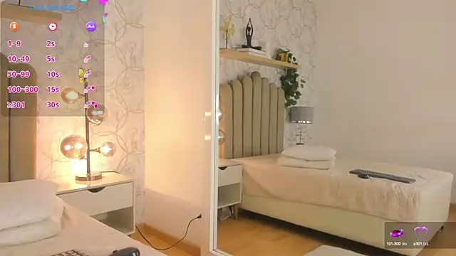 Snapshot of Roma__love chatting on 01-13-25, 03:15 Roma love online show from 01-13-25, 03:15