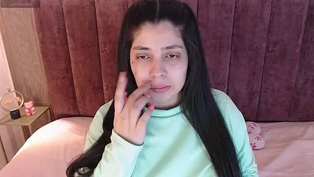 AgathaLynx online show from 03-10-25, 11:42