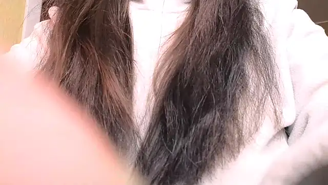 Erica Wayne online show from 01-05-25, 06:35