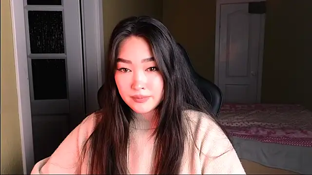 Erica Wayne online show from 01-28-25, 05:24