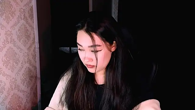 Erica Wayne online show from 10-30-25, 09:44