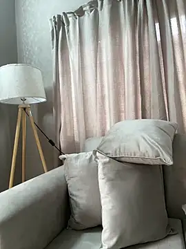 naughtyblackdolie online show from 01-12-25, 09:30