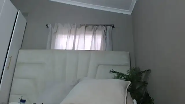 naughtyblackdolie online show from 03-15-25, 07:20