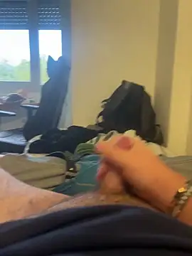 Snapshot of aquarium2345 chatting on 09-24-25, 04:54 aquarium2345 online show from 09-24-25, 04:54