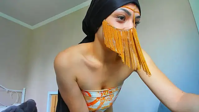 Snapshot of _cleopattra_ chatting on 07-12-26, 08:27 cleopattra online show from 07-12-26, 08:27
