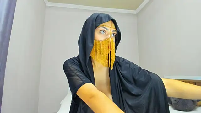 Snapshot of _cleopattra_ chatting on 07-24-26, 06:28 cleopattra online show from 07-24-26, 06:28