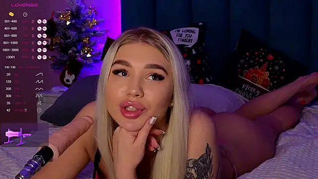 DreamPussyy online show from 12-28-24, 07:11